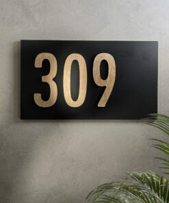 Sinal Numérico Preto e Dourado Escovado Personalizável