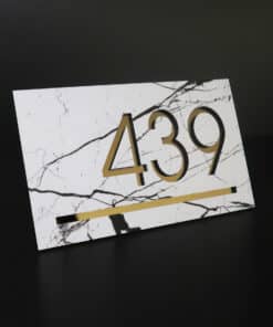 Sinal Numérico Mármore Arabesco e Dourado Personalizável