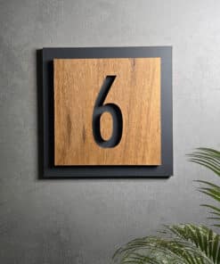 Sinal Numérico Quadrado Efeito Madeira Escura e Preto Personalizável