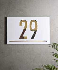 Sinal Numérico Branco e Dourado Personalizável